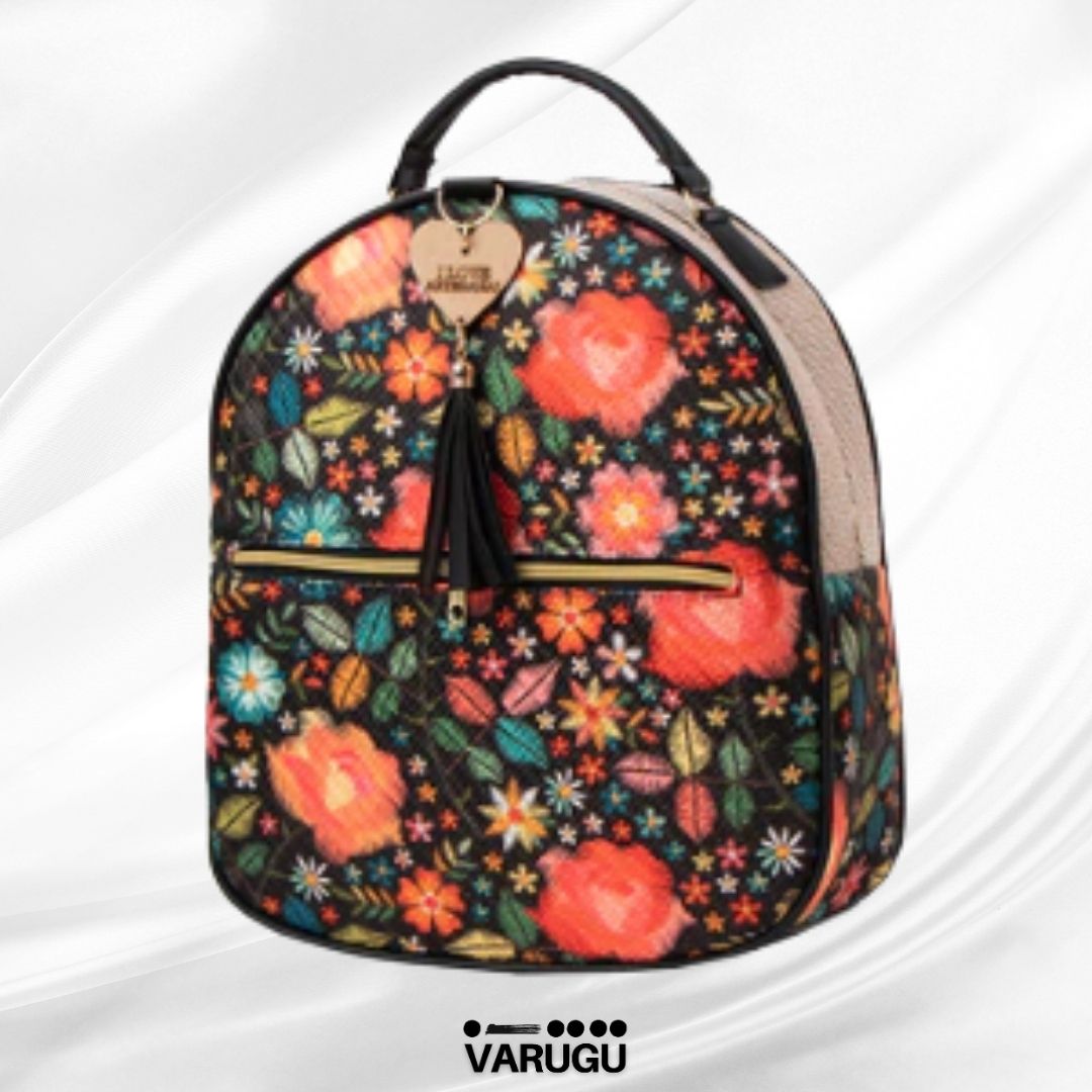 Mochila pequeña con cierre y diseños - Variedad de colores