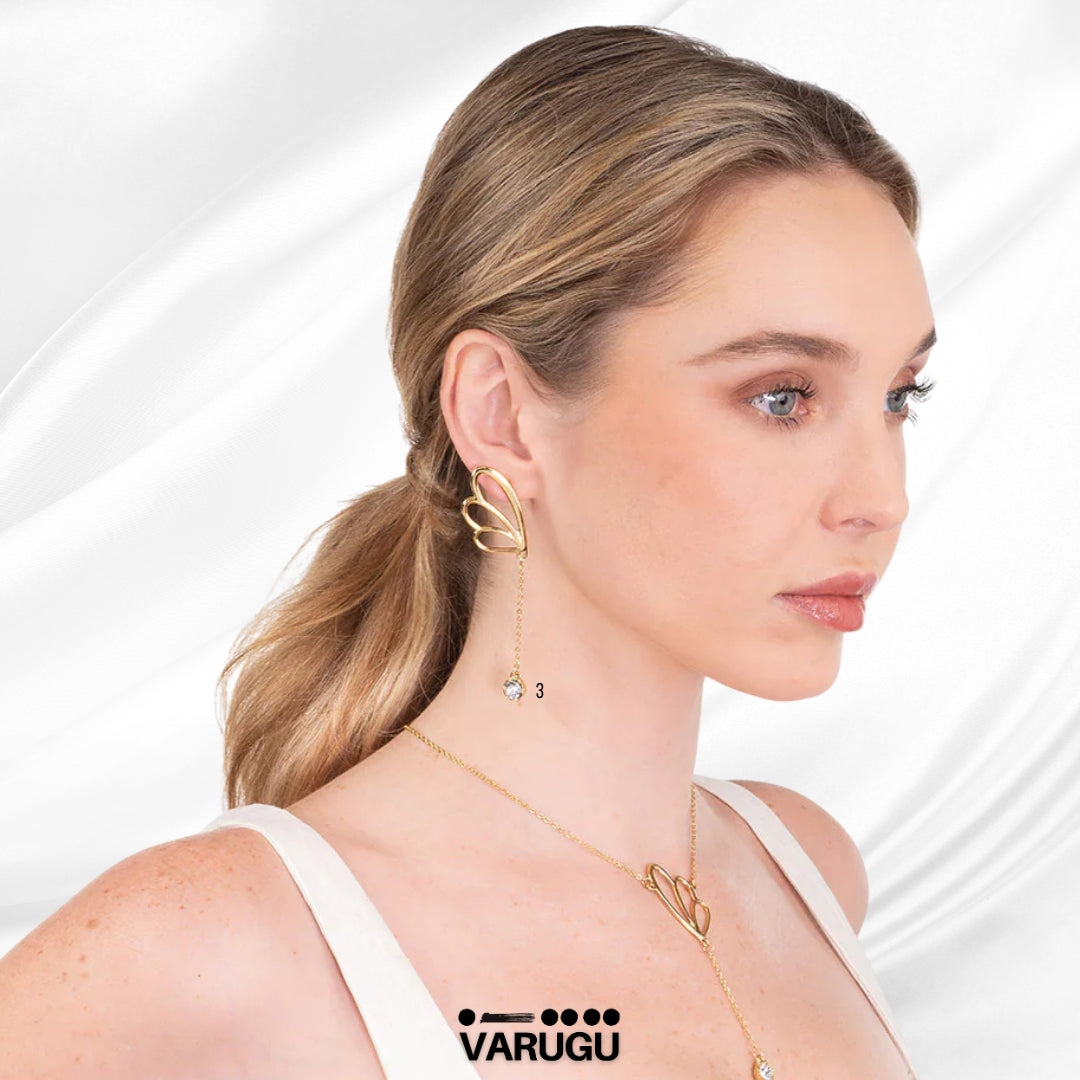 Aretes largos mariposa baño de oro