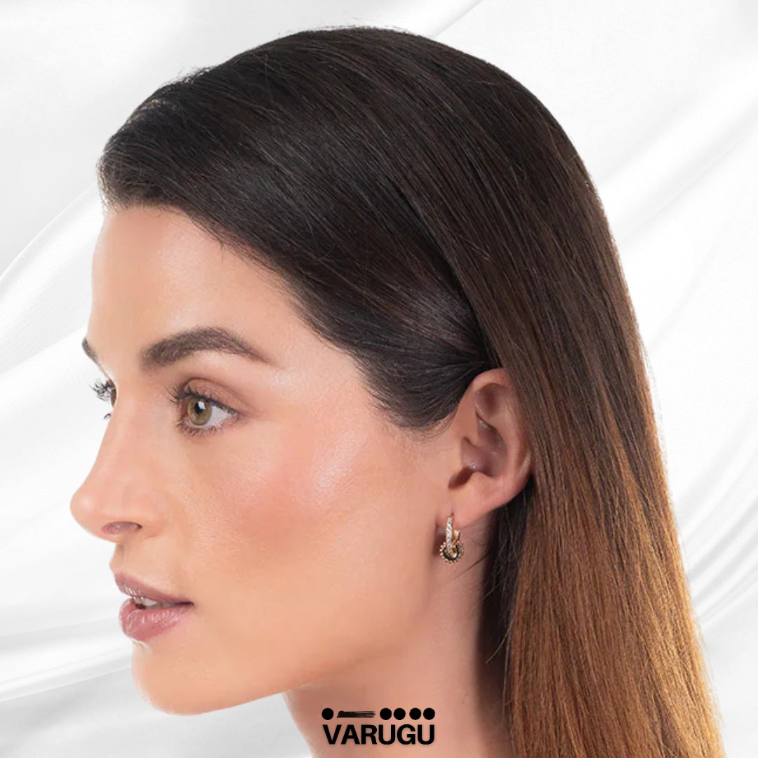 Aretes huggie argollas pequeñas con Diamonice