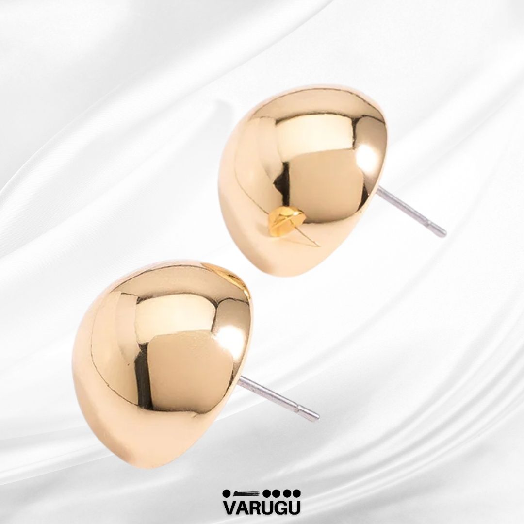 Aretes con diseño esférico en baño de oro