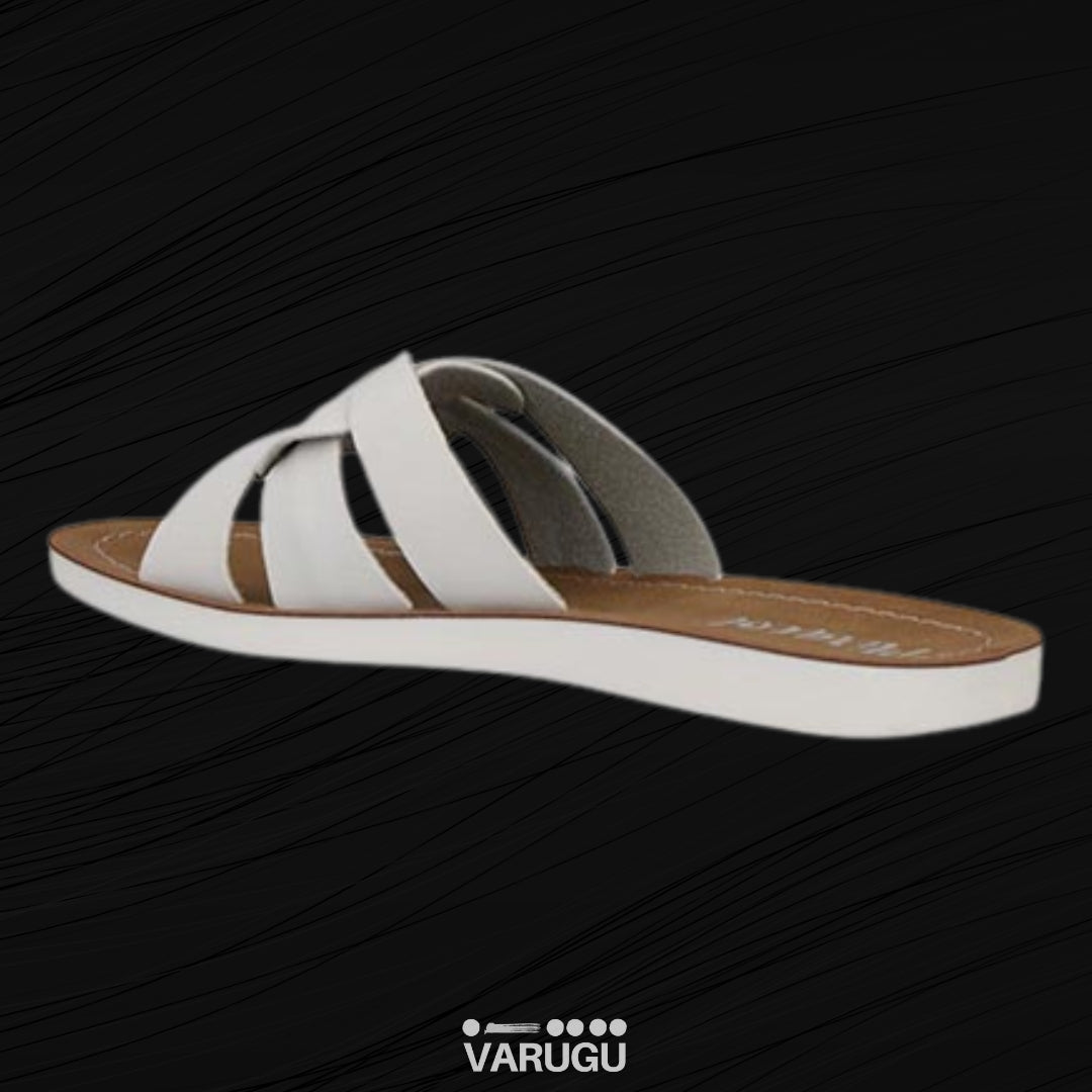 Sandalias color blanco con suela ligera