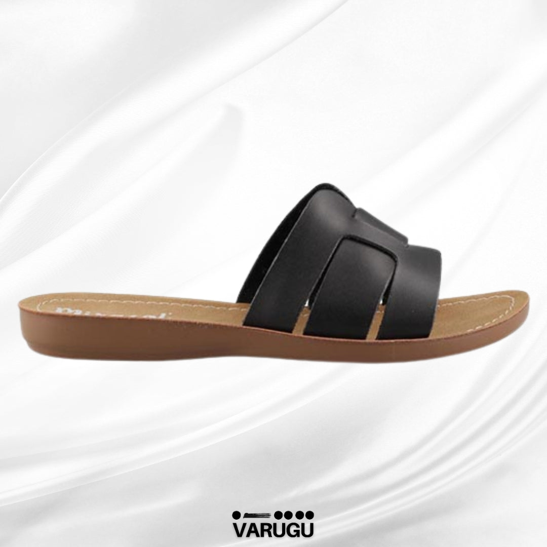 Sandalias bajas cómodas de color negro