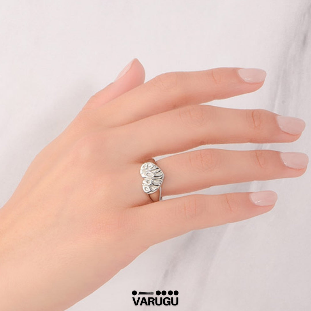 Anillo plata love - Paris Hilton