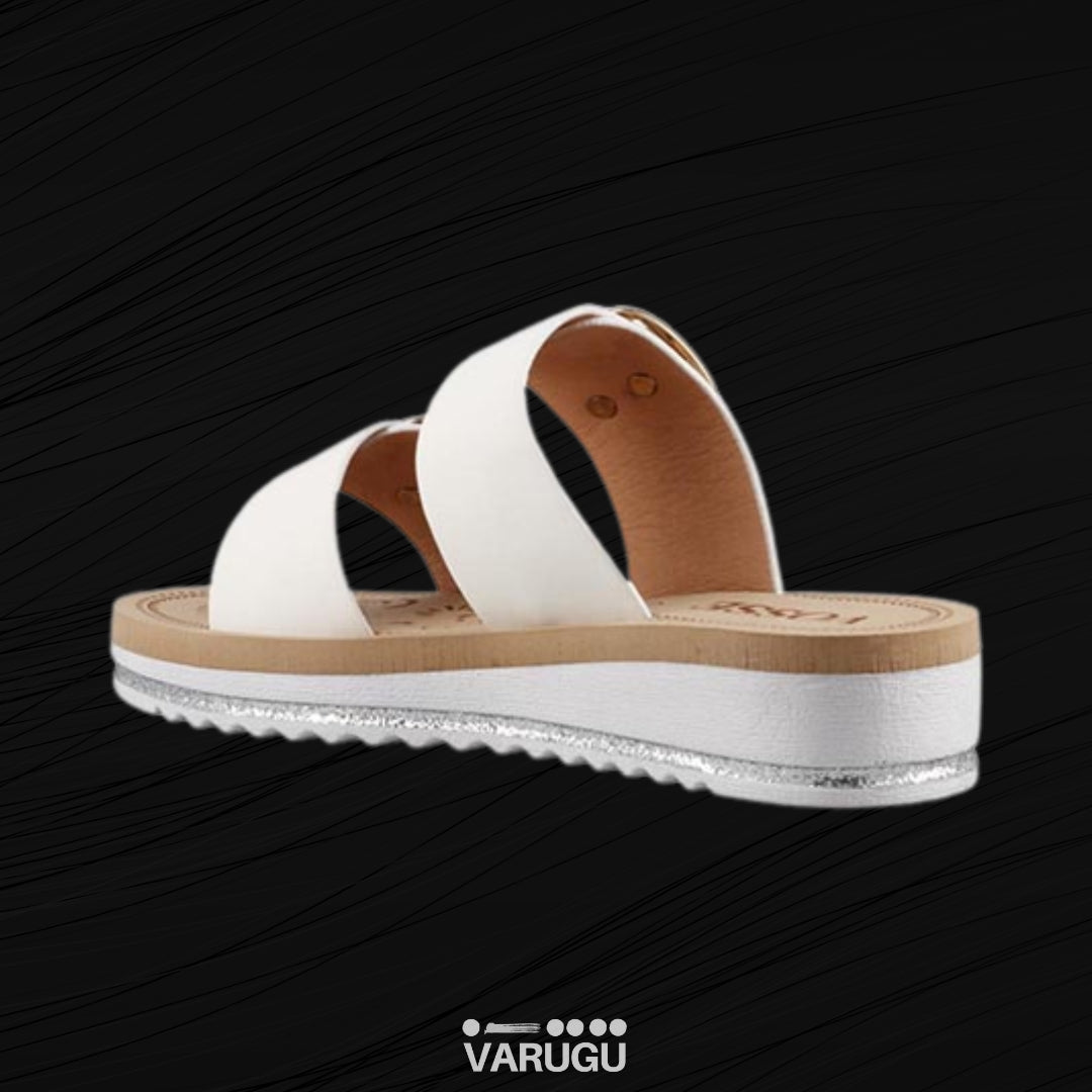 Sandalias blancas con doble hebilla frontal