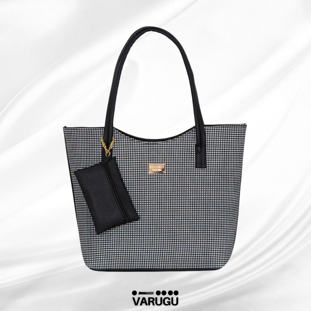 Bolsa negra con cuadricula blanca