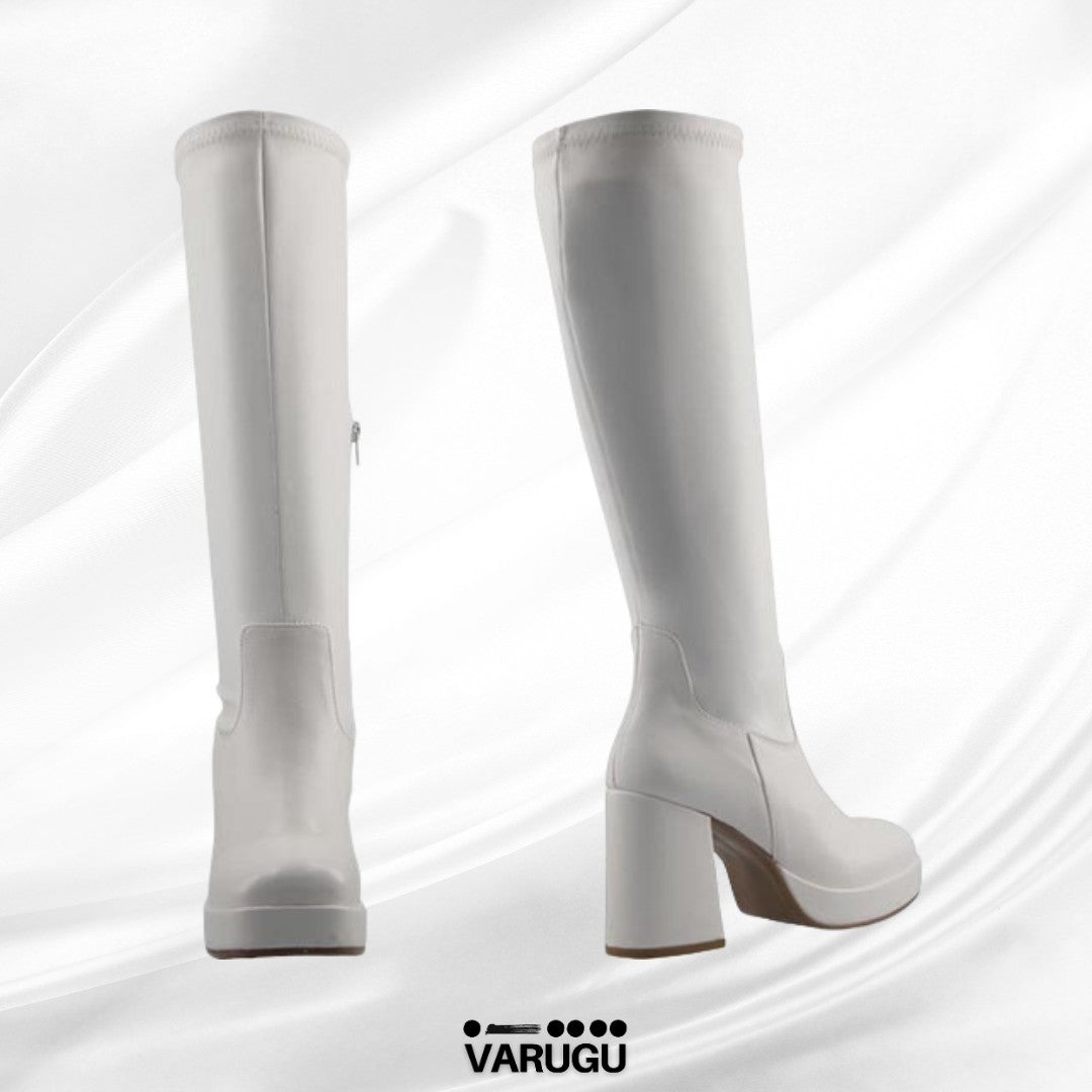 Botas largas blancas pegadas estilo Bratz