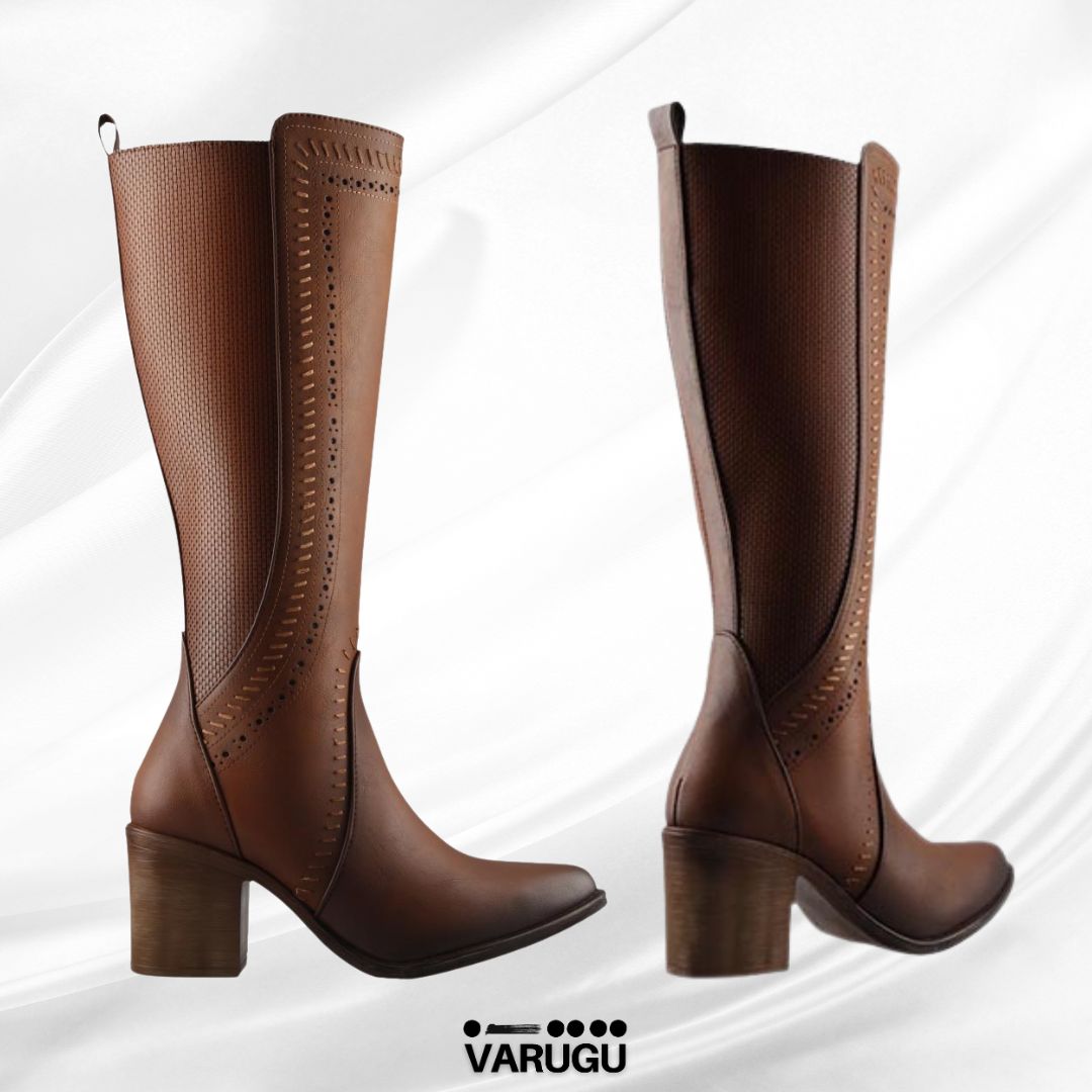 Botas largas café con tacón grueso