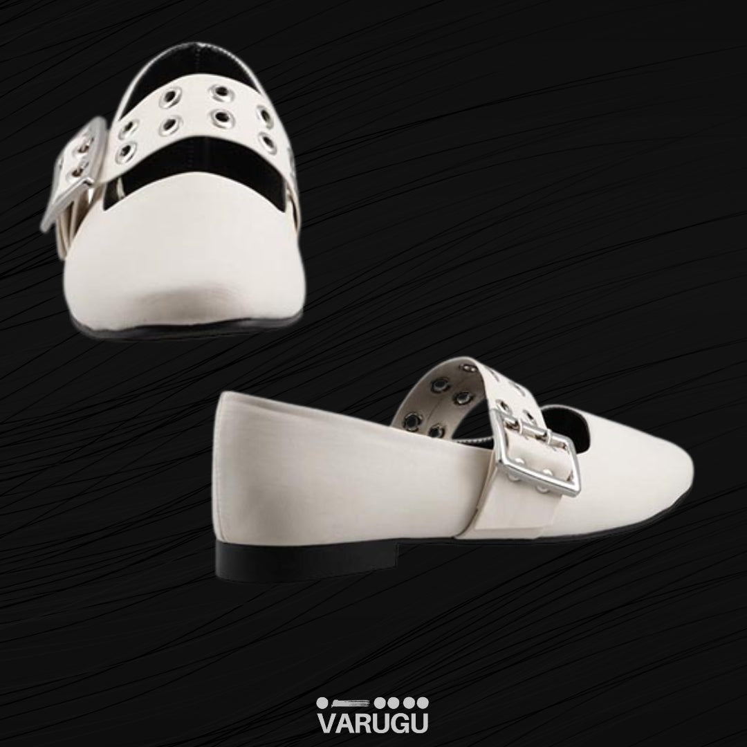 Zapatos color leche estilo balerina