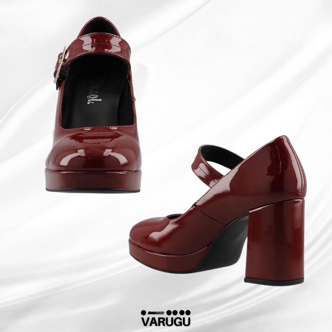 Zapatillas rojas tacón grueso estilo charol