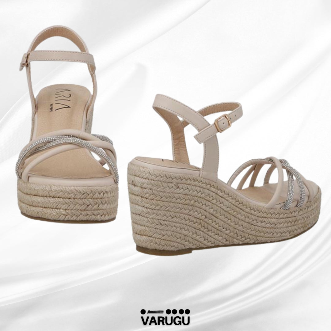 Plataformas nude con detalle en plata