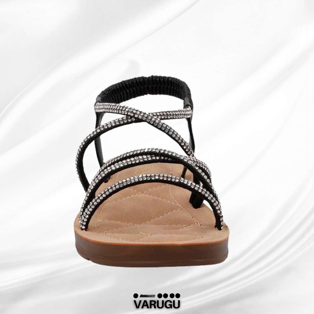 Sandalias bonitas con tiras brillosas color negro