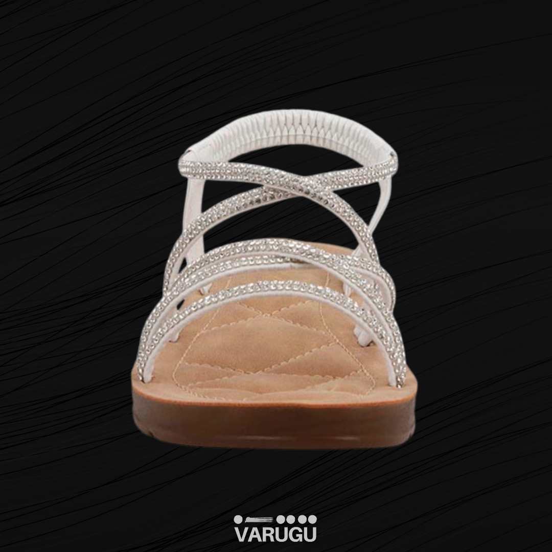 Sandalias de tiras brillosas color blanco