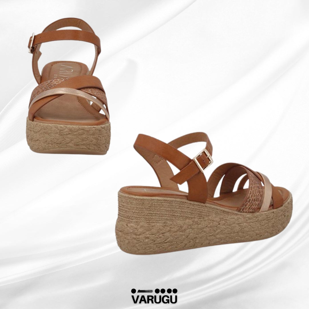 Sandalias para dama color café con plataforma