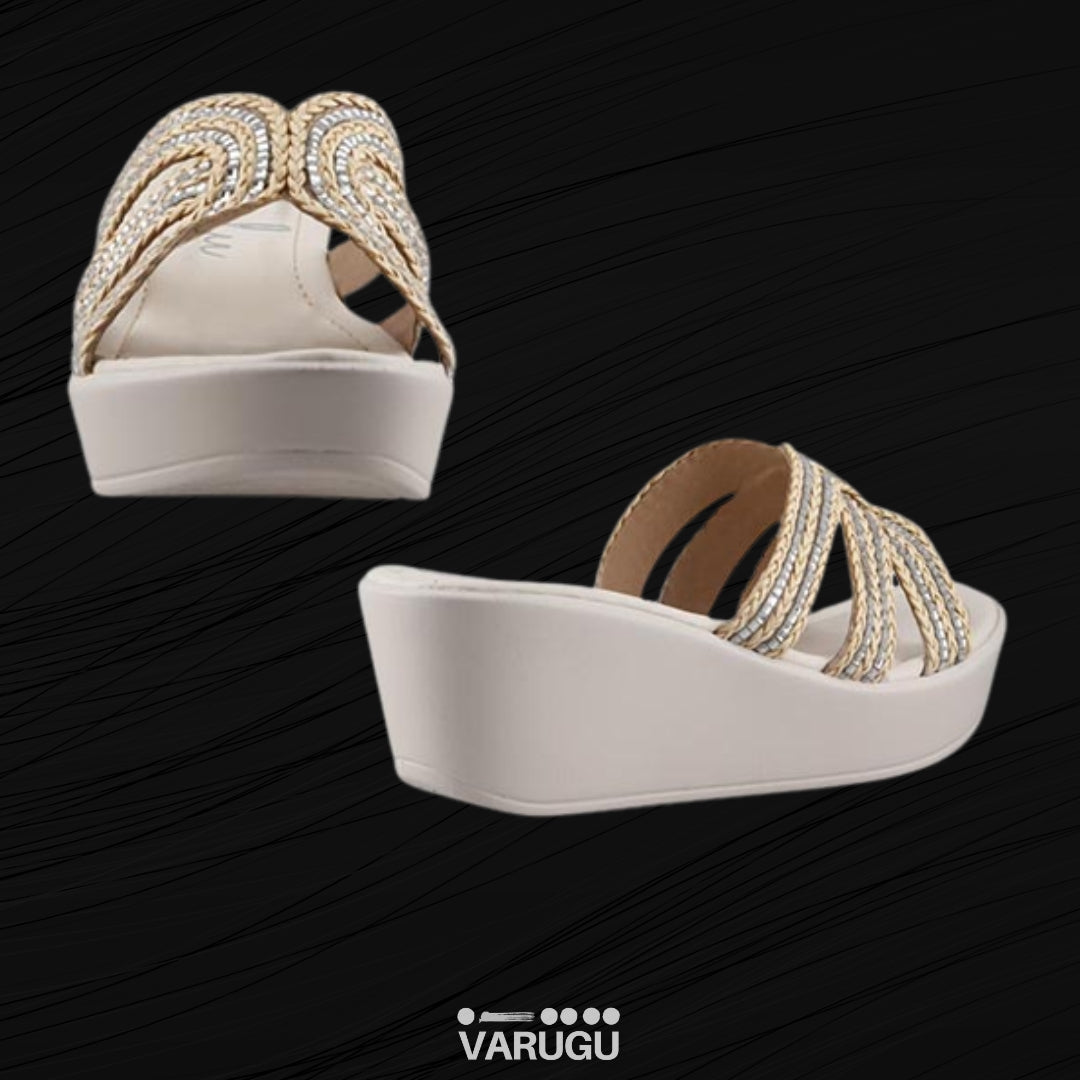 Sandalias de piel vegana color latte