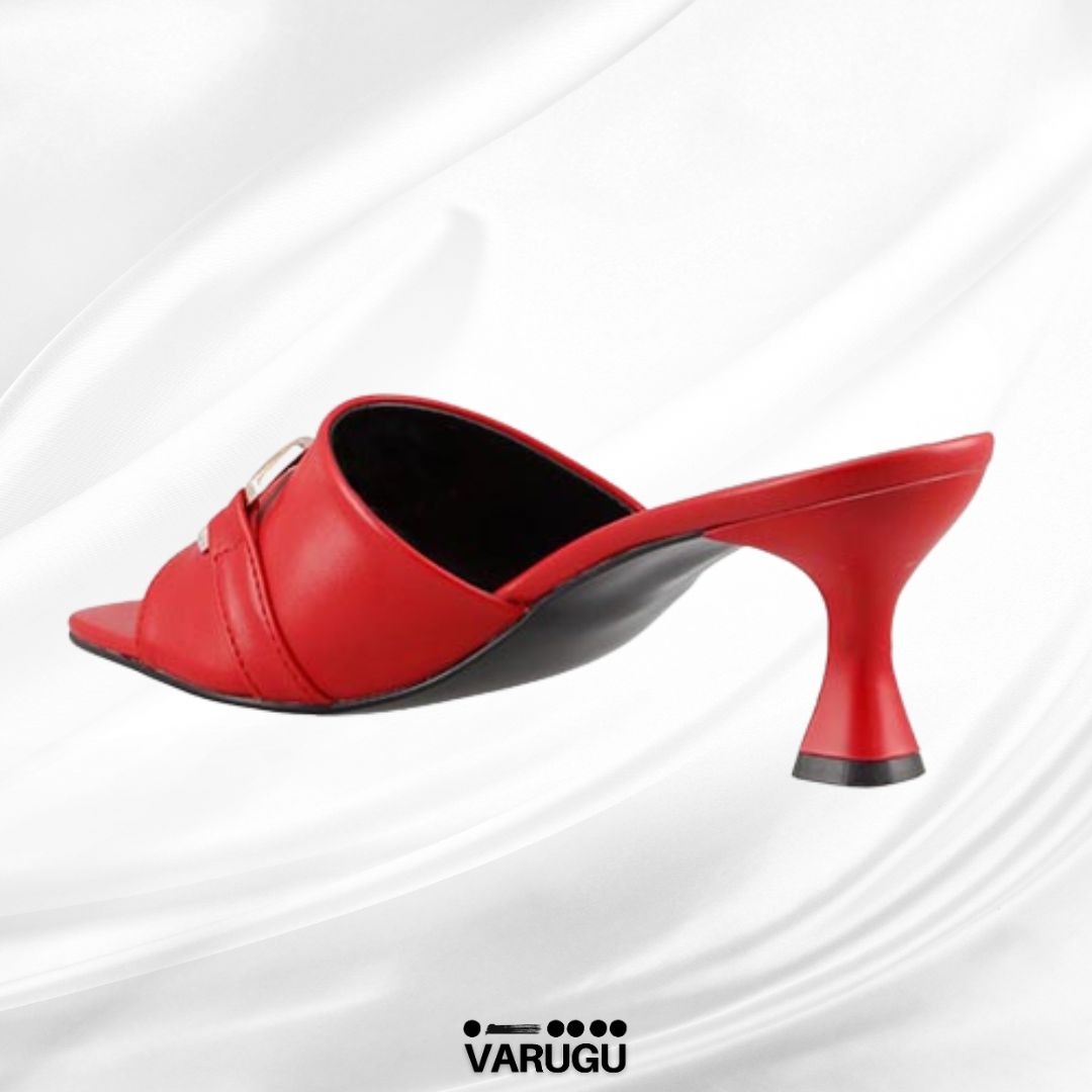 Zapatillas elegantes rojas con tacón chico