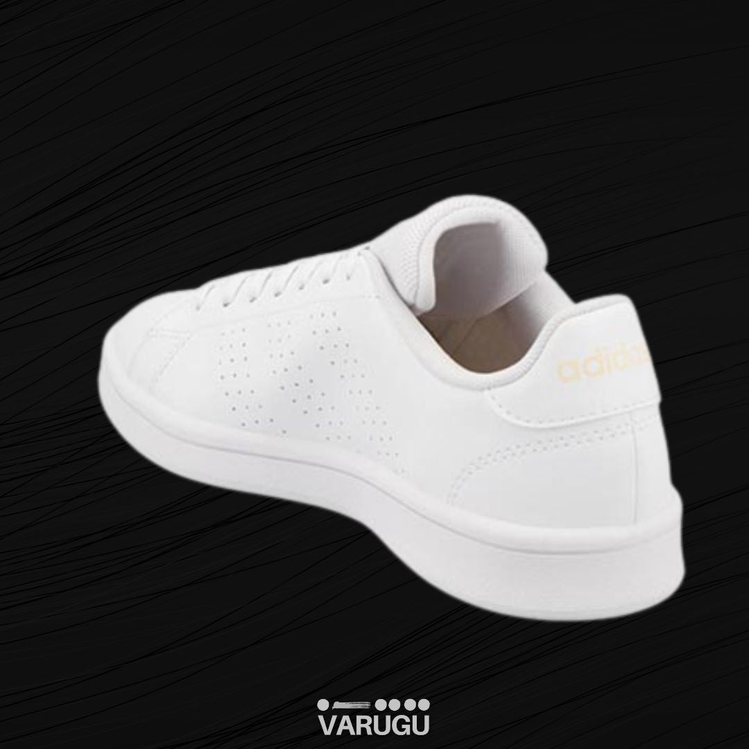 Tenis ADIDAS blancos clásicos para dama