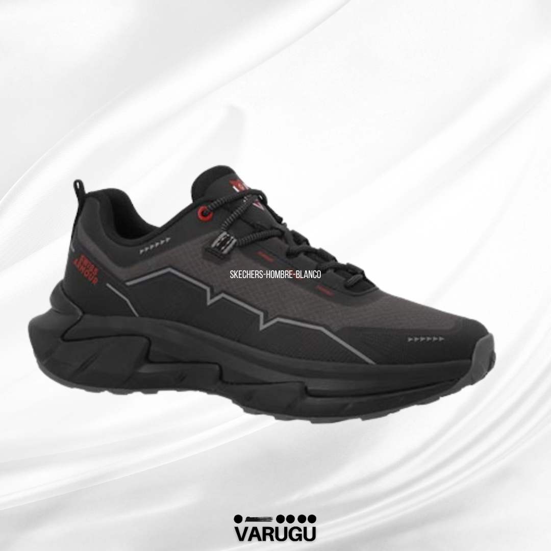 Tenis para deporte en color negro con suela resistente