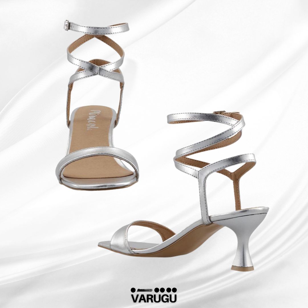 Zapatillas plata bajas con tiras