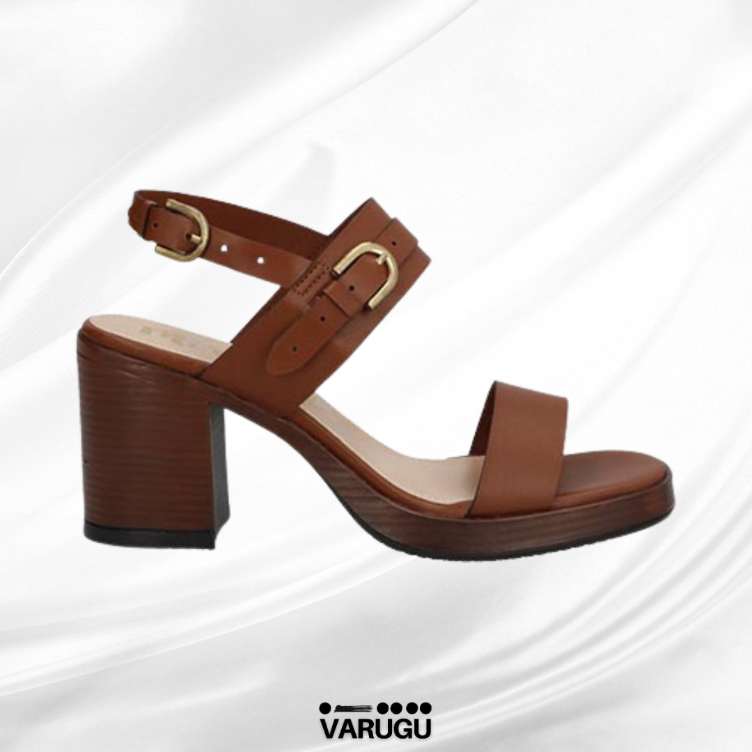 Zapatillas color cognac con cinta de ajuste