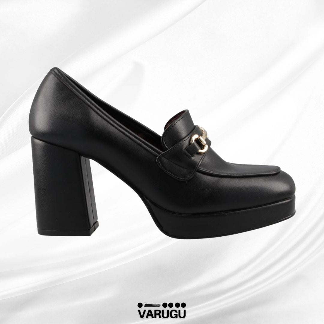 Zapatos de tacón grueso color negro