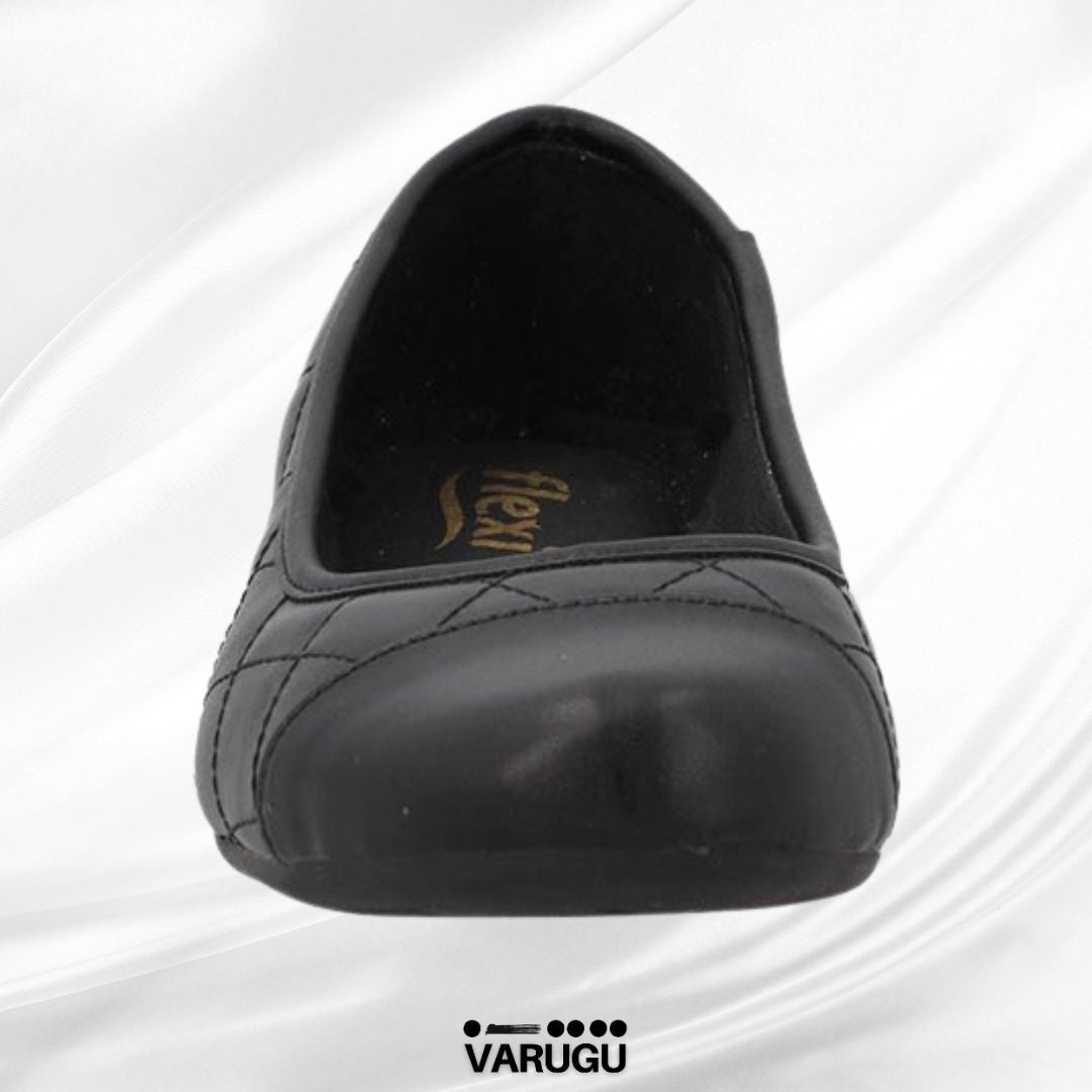 Zapatos para oficina Flexi negros costura rombos