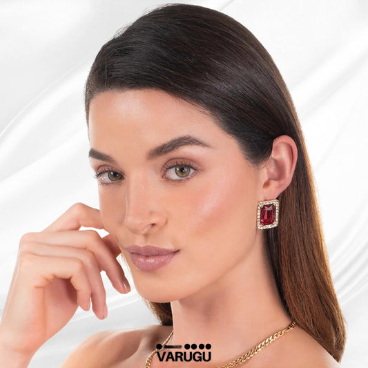Aretes rectangulares con piedra roja