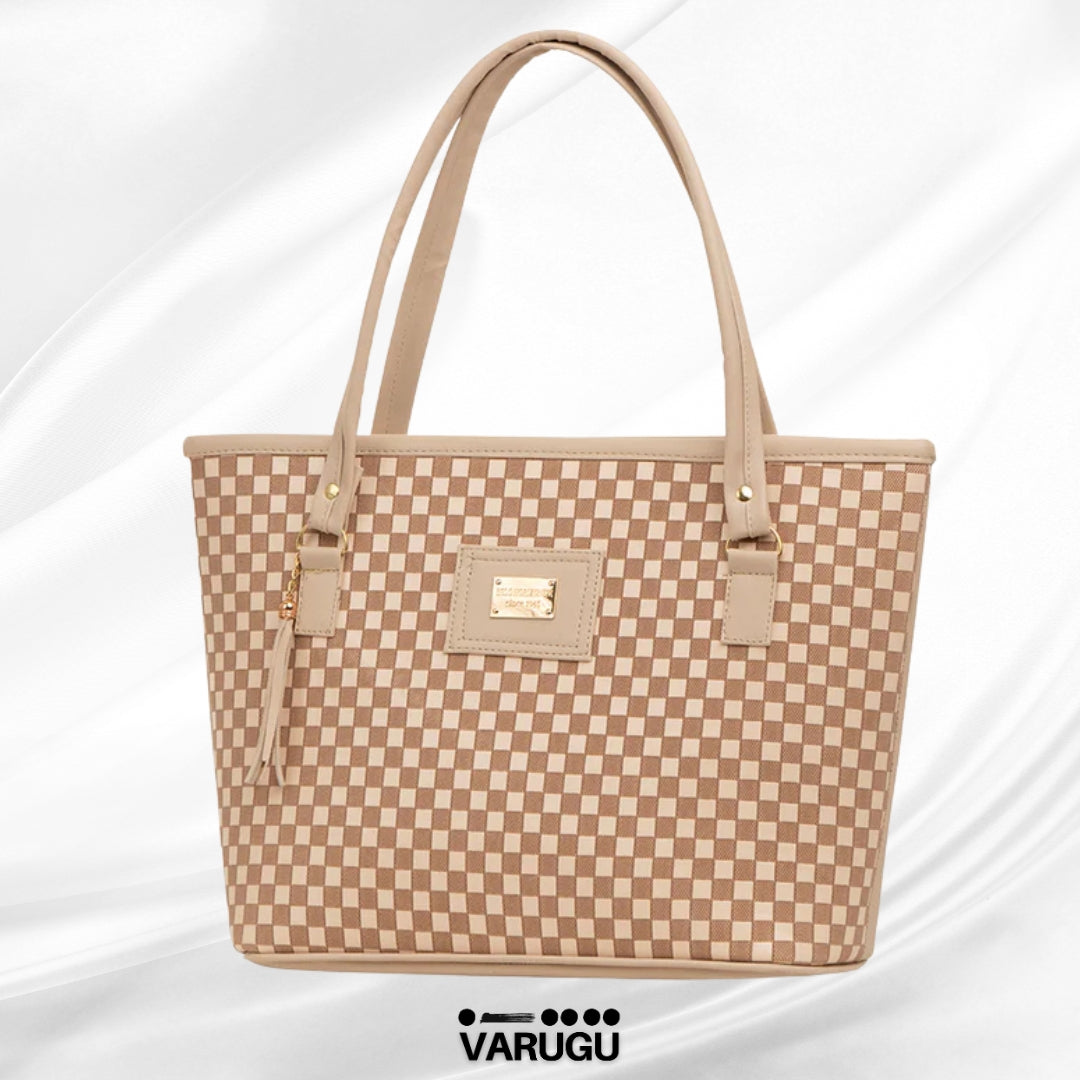 Bolsa beige amplia tipo piel