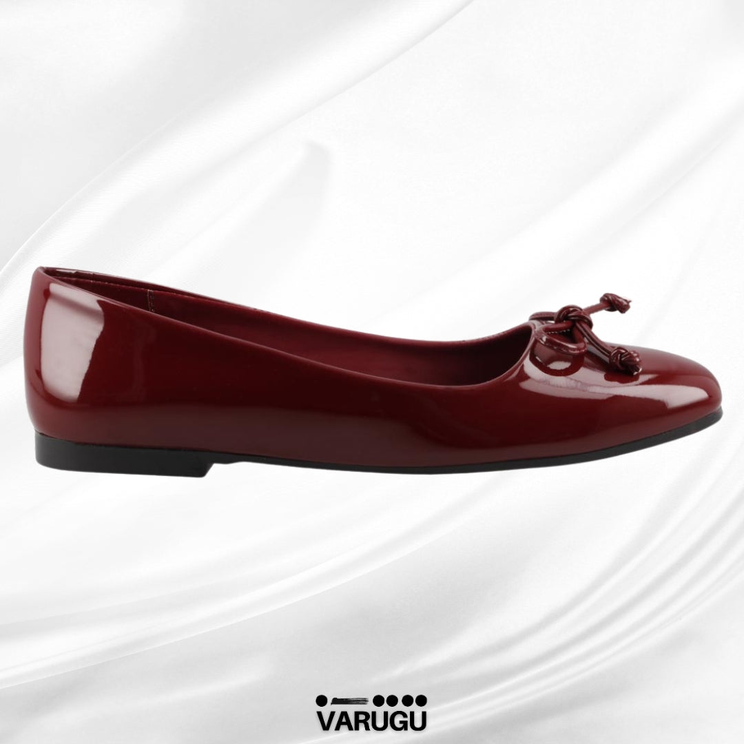 Flats de charol color rojo vino