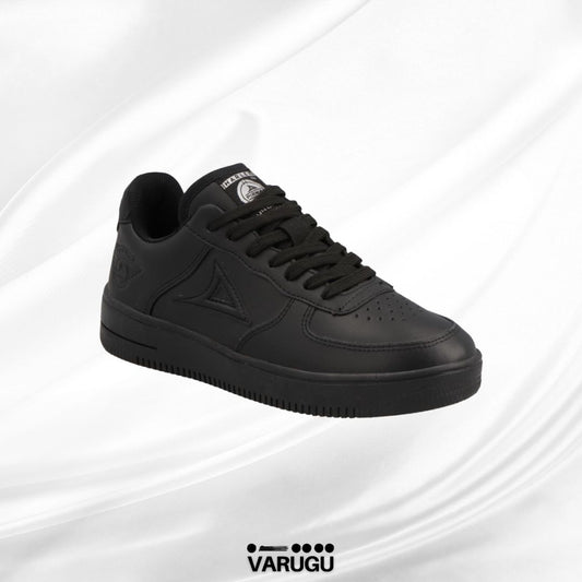 Tenis negros mujer de moda