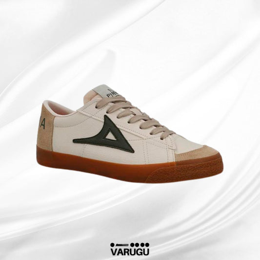 Tenis beige de moda cómodos hombre