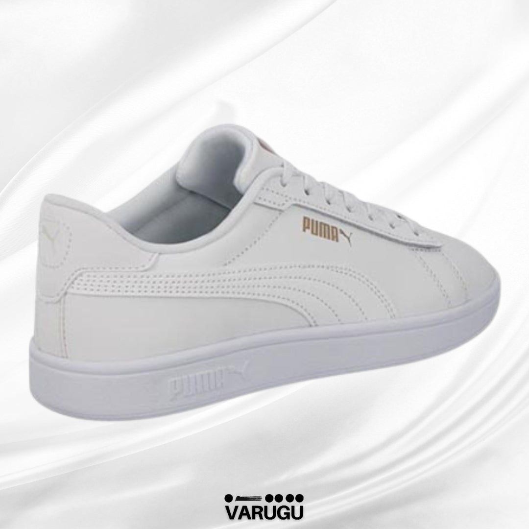 Tenis PUMA mujer color blanco y letra dorada