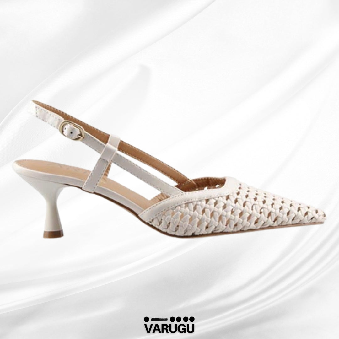 Zapatillas de punta blancas con cinturón