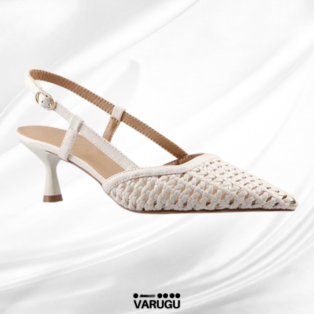 Zapatillas de punta blancas con cinturón