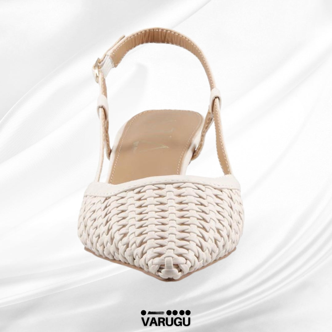 Zapatillas de punta blancas con cinturón