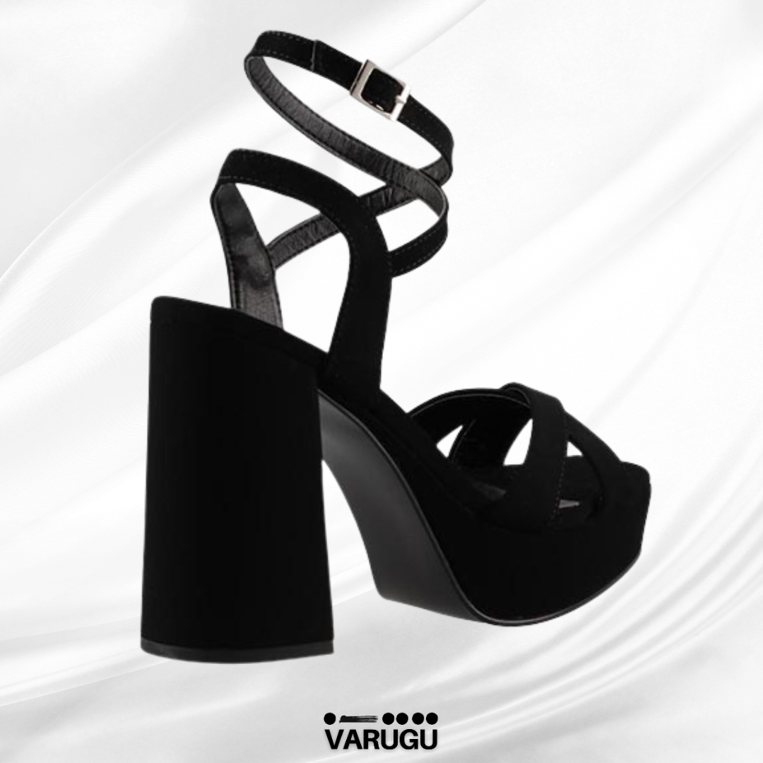 Zapatillas negras de tacón grueso con cruce