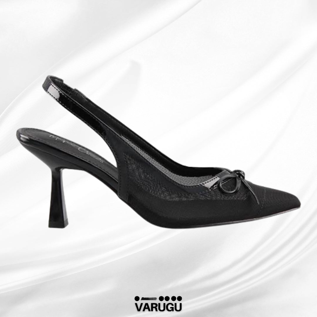 Zapatillas negras de punta con lazo