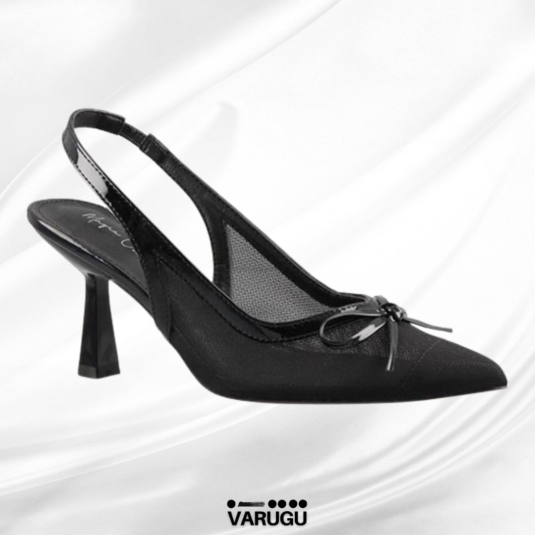 Zapatillas negras de punta con lazo