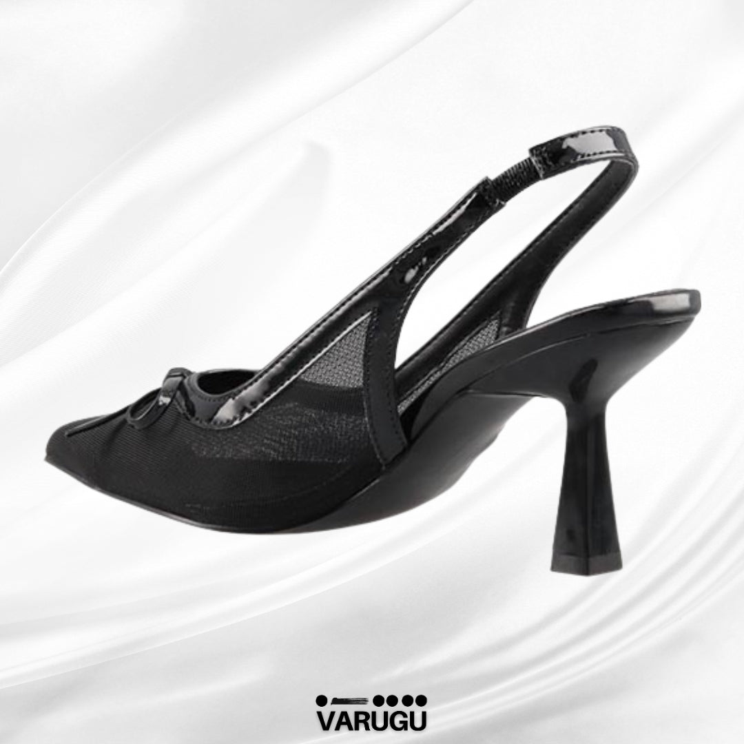 Zapatillas negras de punta con lazo