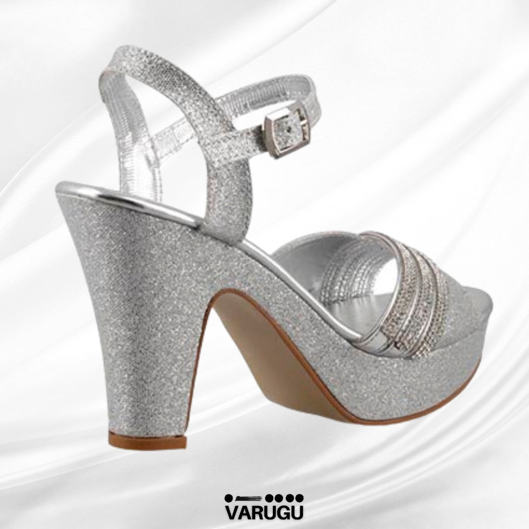 Zapatillas altas plateadas y brillantes