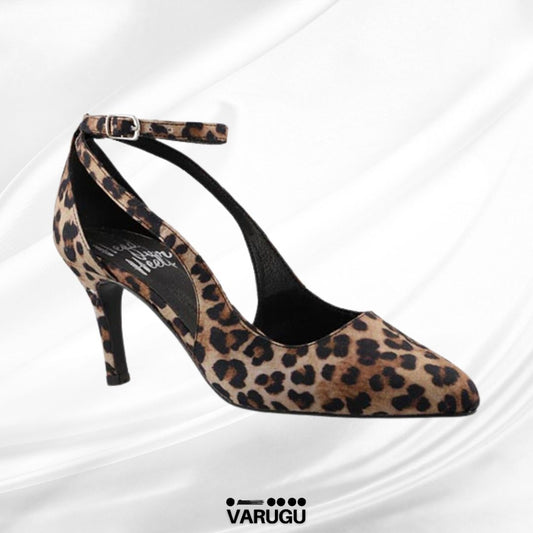 Zapatillas de punta estilo animal print