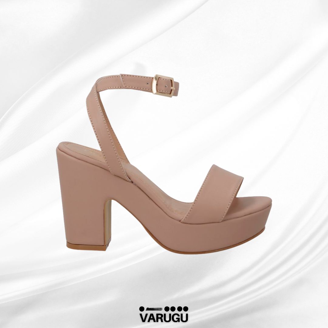 Zapatillas beige con pulsera