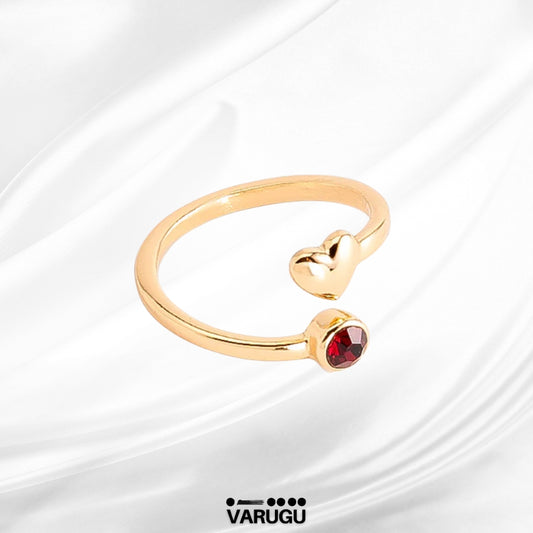 Anillo ajustable baño de oro con piedra roja de corazón