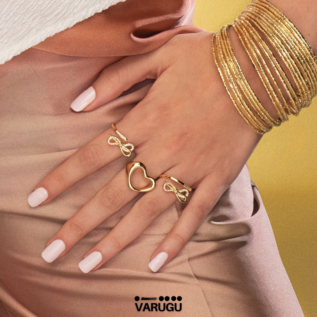 Anillo en baño de oro diseño corazón calado