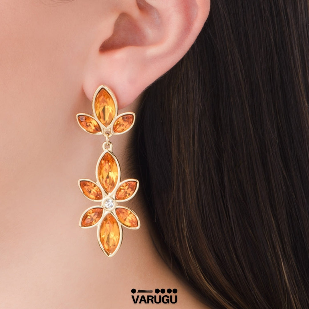 Aretes de flor colgante tono Ámbar - Baño de Oro