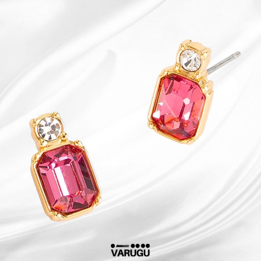 Aretes con piedra rosa en baño de oro
