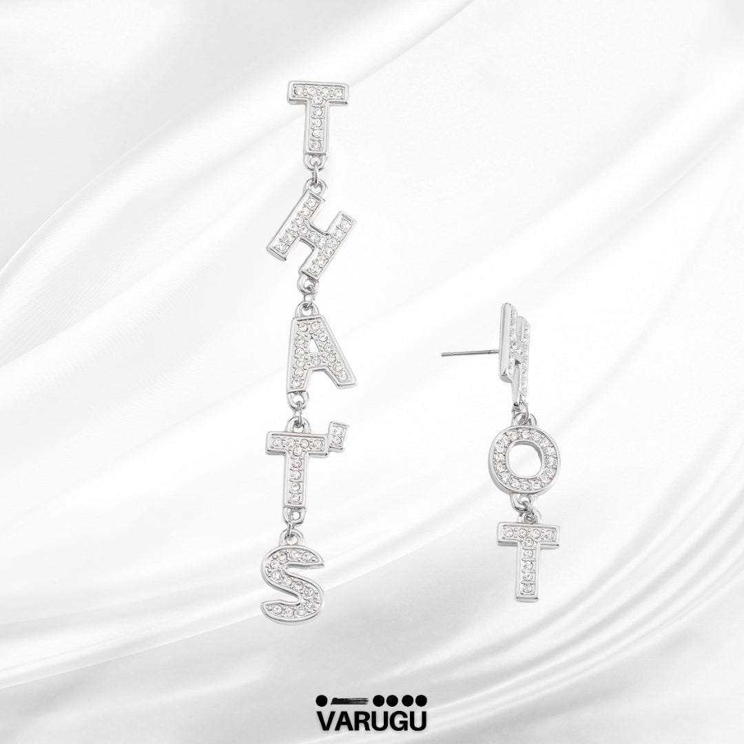 Aretes plateados largos - Paris Hilton