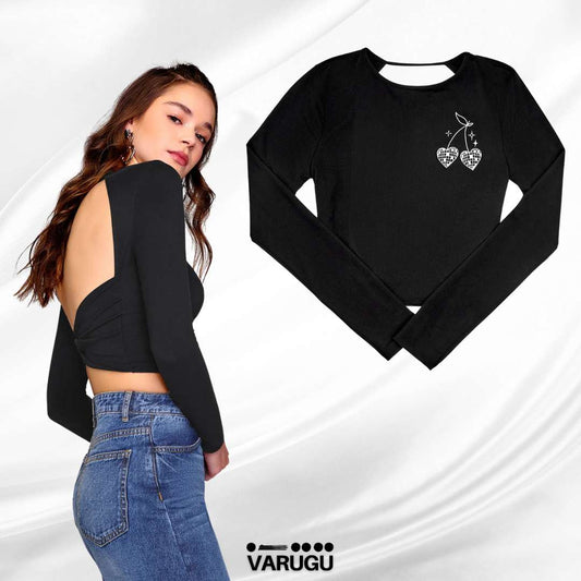 Blusa escotada negra manga larga