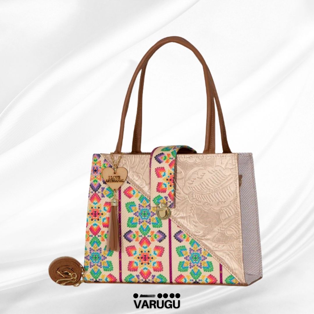 Bolsas con estampado de flores en un costado