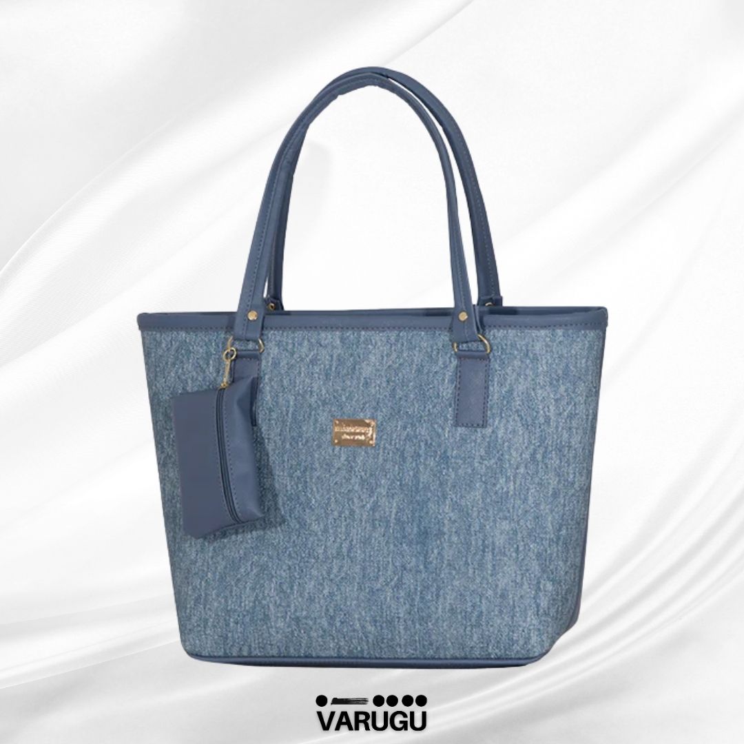 Bolsa grande con detalles metálicos