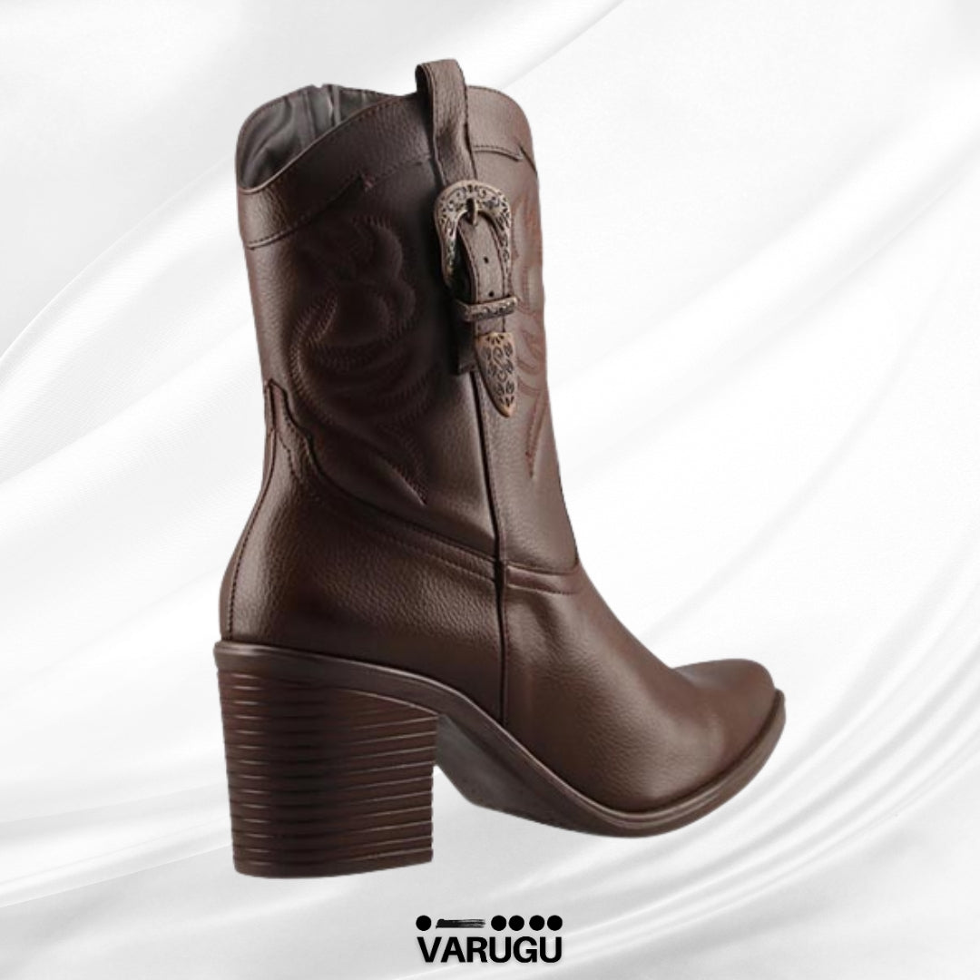 Botas café estilo vaquero con diseño mujer